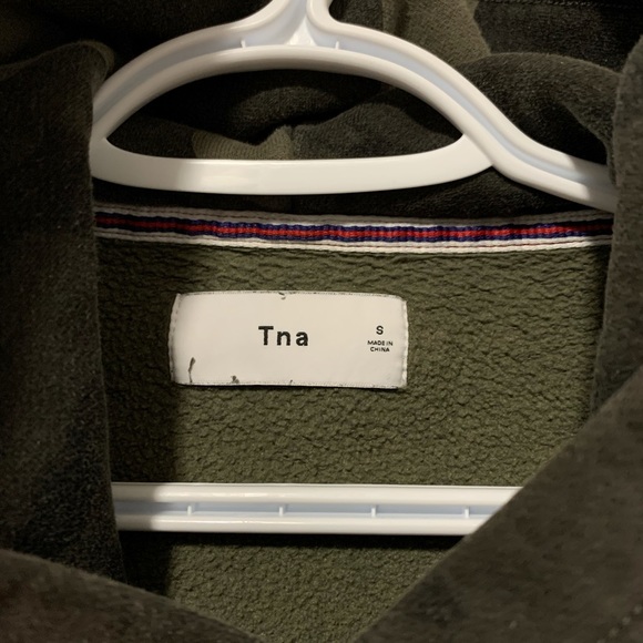Aritzia TNA camo hoodie - Picture 2 of 2